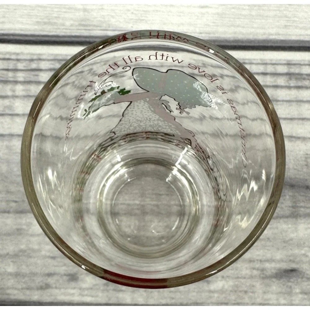 2 VINTAGE COCA COLA CHRISTMAS GLASSES - SANTA WHEREVER I GO /‎ HOLLY HOBBIE